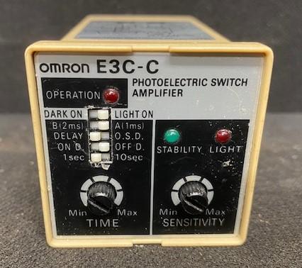 10%クーポン 新古 OMRON PHOTOELECTRIC SWITCH E3HT-DS3E2 光電